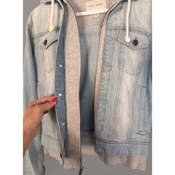 Sun + Stone Jean Phoenix Trucker Denim Jacket - Picture 5 of 7